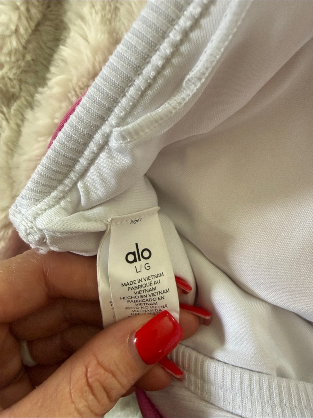 Alo Better Together Bra- Paradise Pink - Picture 5 of 5